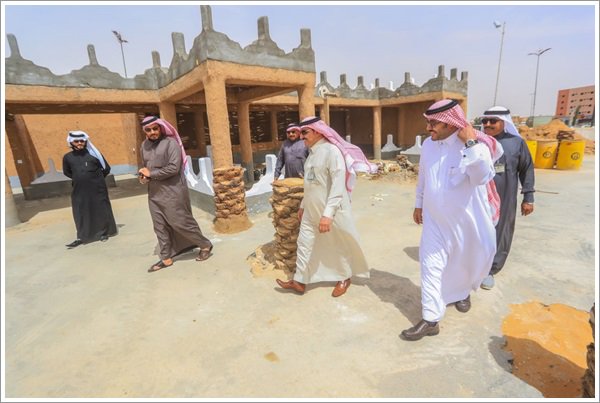 alssirhan's tweet photo. #قبيلة_السرحان
#الجوف #وادي_السرحان

رئيس اللجان بمهرجان التمور
م. فهد المغرق السرحاني
ونائبه د. نواف السالم السرحاني
مع أمين الجوف https://t.co/VH6xy8K9lL