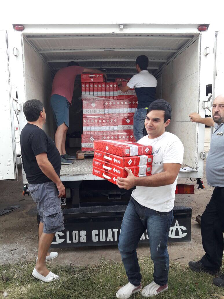 Zaal_86265's tweet photo. Llegaron las tablets destinadas a alumnos de 1 año Ciclo Lectivo 2017 #ProgramaRED #Educacion  @Munirivadavia1 @JUReynoso @edgaralarconm https://t.co/YwfxHYphvP