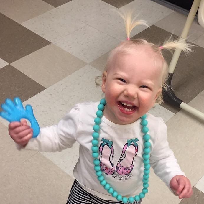 jrshannon77's tweet photo. Pigtails and a smile! #els2015 https://t.co/iIX5zFr3fP https://t.co/OUK6nCS86E