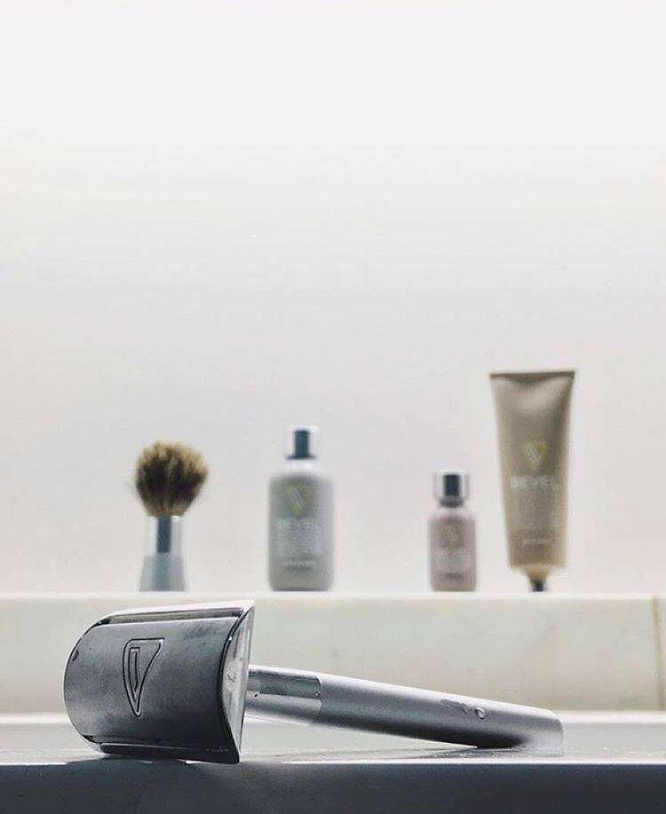 ParentingPatch's tweet image. Get that spring-clean feel with @bevel shaving products --- because you deserve to feel #BevelFresh #ad clvr.li/2n8wJo0