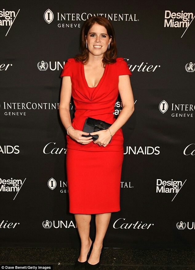 Happy Birthday Princess Eugenie of York! She\s the granddaughter of Elizabeth II! She turnt 27 today! 