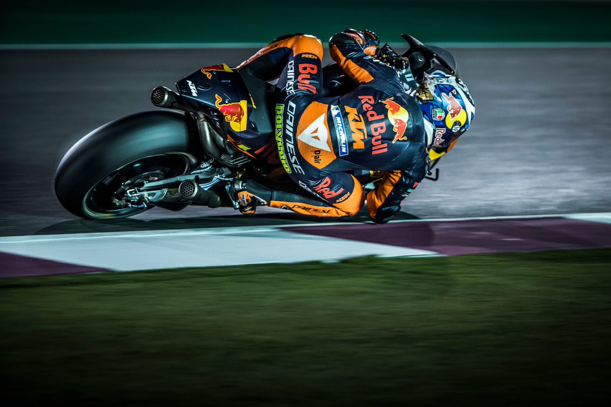 KTM_Racing's tweet photo. PICTURES FP1 @MotoGP #QatarGP with @polespargaro & @BradleySmith38 now on #KTM MEDIA LIBRARY.
🖥 https://t.co/Ut5sBSwSos
📷 #MarcinKin https://t.co/Fkx6b4qjlk