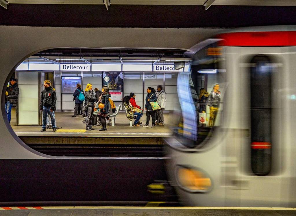 thomas_chaffaut's tweet photo. L'arrivée du métro (04.03.2017)
#Lyon #Alstom #MPL75 #TCL #SYTRAL #ilovetcl #metro #metro… https://t.co/nwJBXvV4jA https://t.co/AzSR6Garmi