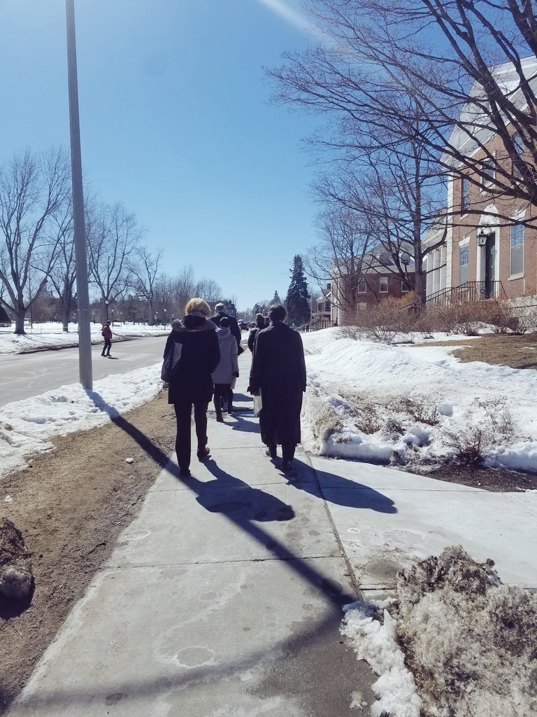 stefania101's tweet photo. A #VCHIP site visit with @AcademyHealth #CHPHealthIT & @DASH_connect includes a #healthy afternoon stroll with @alr5 https://t.co/xRh99Vmf2t