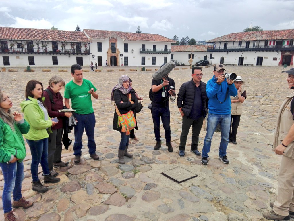 SecTurismoBoy's tweet photo. #AEstaHora damos inicio a la Ruta Acuña en el municipio de @VilladeLeyvaCol #FamTripTurismoComunitario #BoyacáEsParaVivirla https://t.co/bOHG2a5VmR