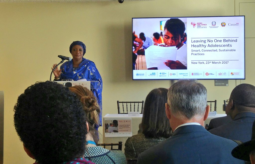 Onuitalia's tweet photo. #CUAMMCSW61: @ZainabHawa, omaggio ai medici #italiani di @Cuamm "venuti in #Africa per aiutare" https://t.co/72beQQEH9R https://t.co/Lo3Gs2be6I
