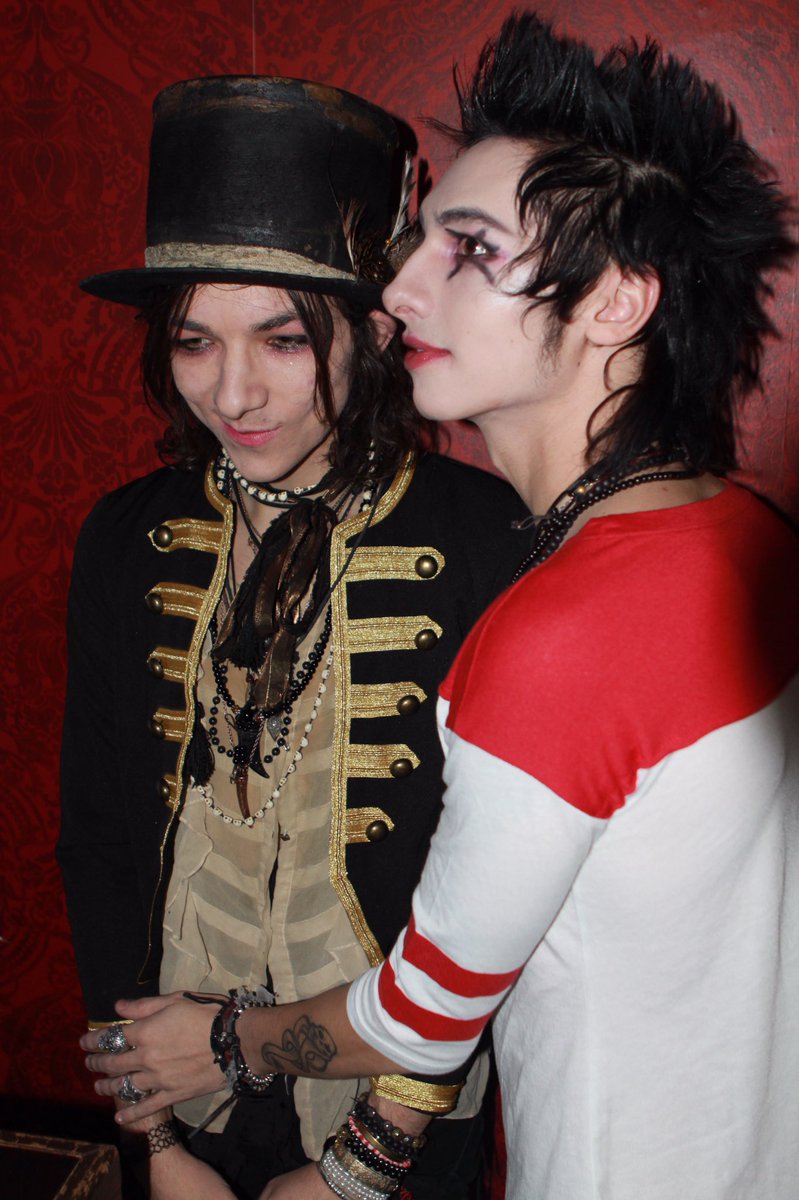 PalayeRoyale's tweet photo. https://t.co/1ltmMMtGJm