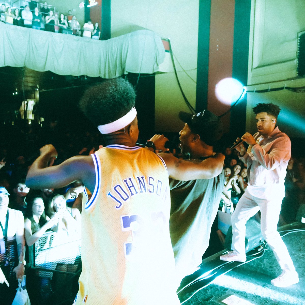 superdupercrew_'s tweet photo. $UPERtour 🔥🔥✨ https://t.co/MBxcfXTOk6
