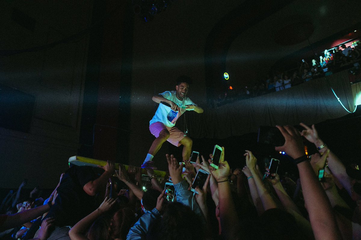 superdupercrew_'s tweet photo. $UPERtour 🔥🔥✨ https://t.co/MBxcfXTOk6