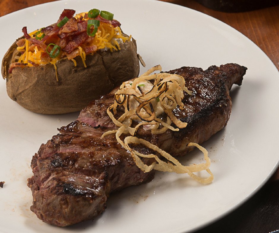 DakotahSteakRC's tweet photo. Dietary experts will tell you that protein is an important part of a healthy diet. A 9-ounce steak has about 62 grams. #tastyhealthy https://t.co/jvPBVHWPgF