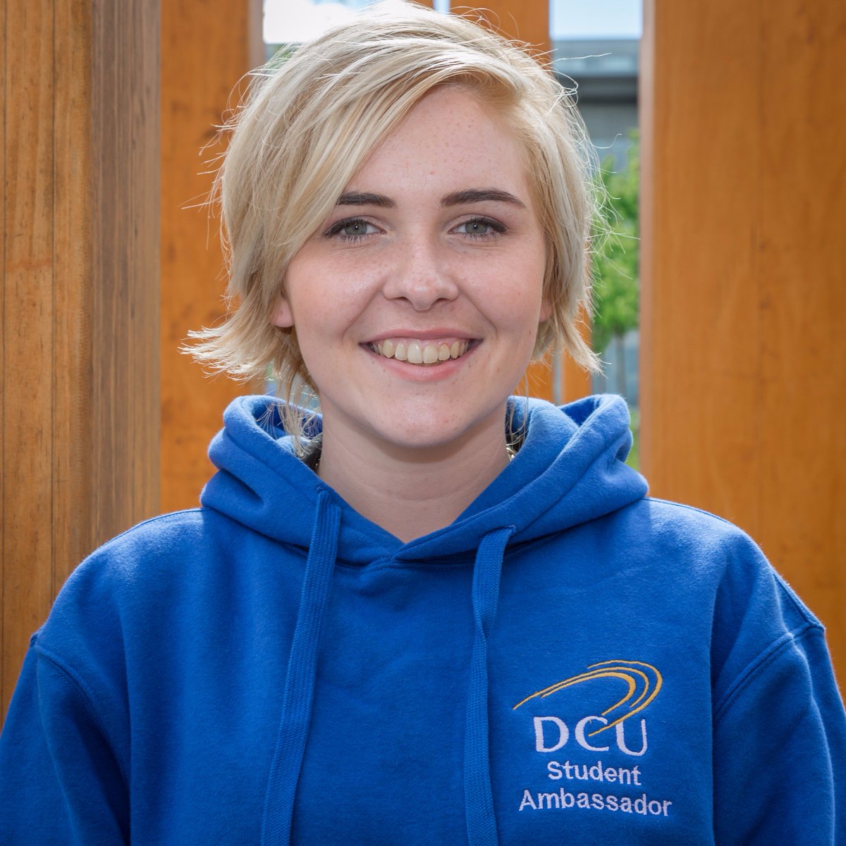 DCU's tweet photo. Bachelor of Education student Aislinn tells us all about school work placements in her latest student blog  👉 https://t.co/sLGtShScTU https://t.co/lVESM77mkN