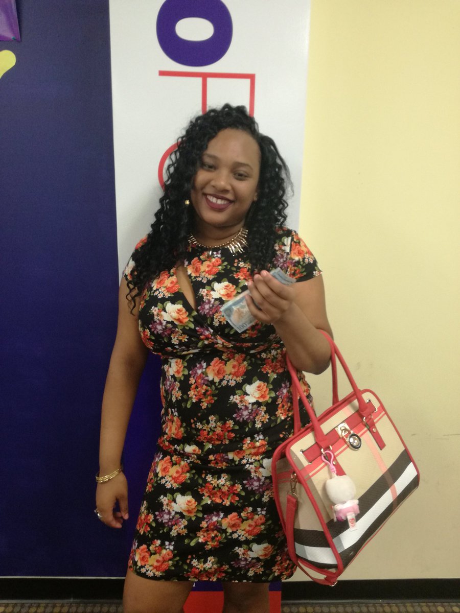 TrinidadMetro's tweet photo. Our Agent Of The Month for February Camille! Congrats!!!!! #metrotrini #itsatrinithing @Greg_MPCS @Norris_MPCS @Norris_MPCS https://t.co/I91f4lB2g5