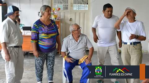 alcaldiaflandes's tweet photo. Nuestros #AdultosMayores asistiendo a clases de #Teatro en nuestro municipio #Flandes #FlandesESCAPAZ con más #cultura https://t.co/z3l4KQBAIb