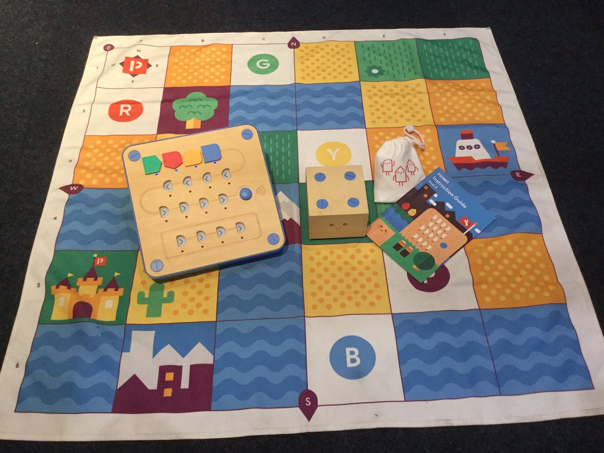 #FutureSchools @EduTECH_AU <a href="/modernteaching/">Modern Teaching Aids</a> welcome to #cubetto little wooden robot coding without the screen children learn best by doing