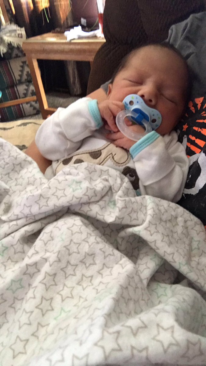 CaitlenEvans1's tweet photo. Cuddling with my nephew will never get old😍❤️ https://t.co/Cq3VpfyIc5