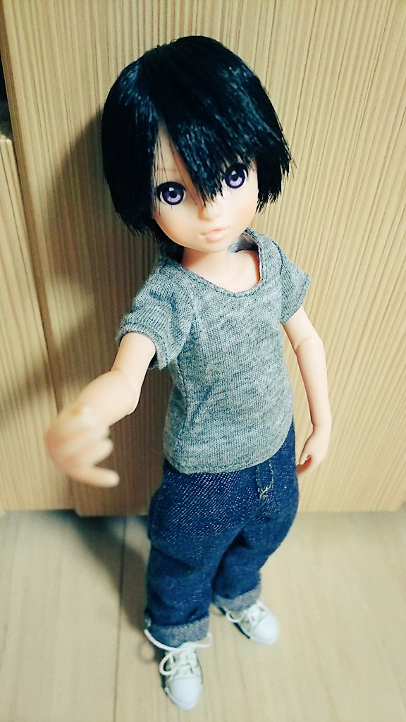 ななみฅ W ฅ Auf Twitter 女の子服しかないから女っぽくなってしまう 唯一持ってる男の子っぽい服もなんだかブカブカ 後で アゾン 行って買おうね 前髪も切ろうか迷い中 男の子 難しいけどカッコイイわ Ruruko Rurukoboy