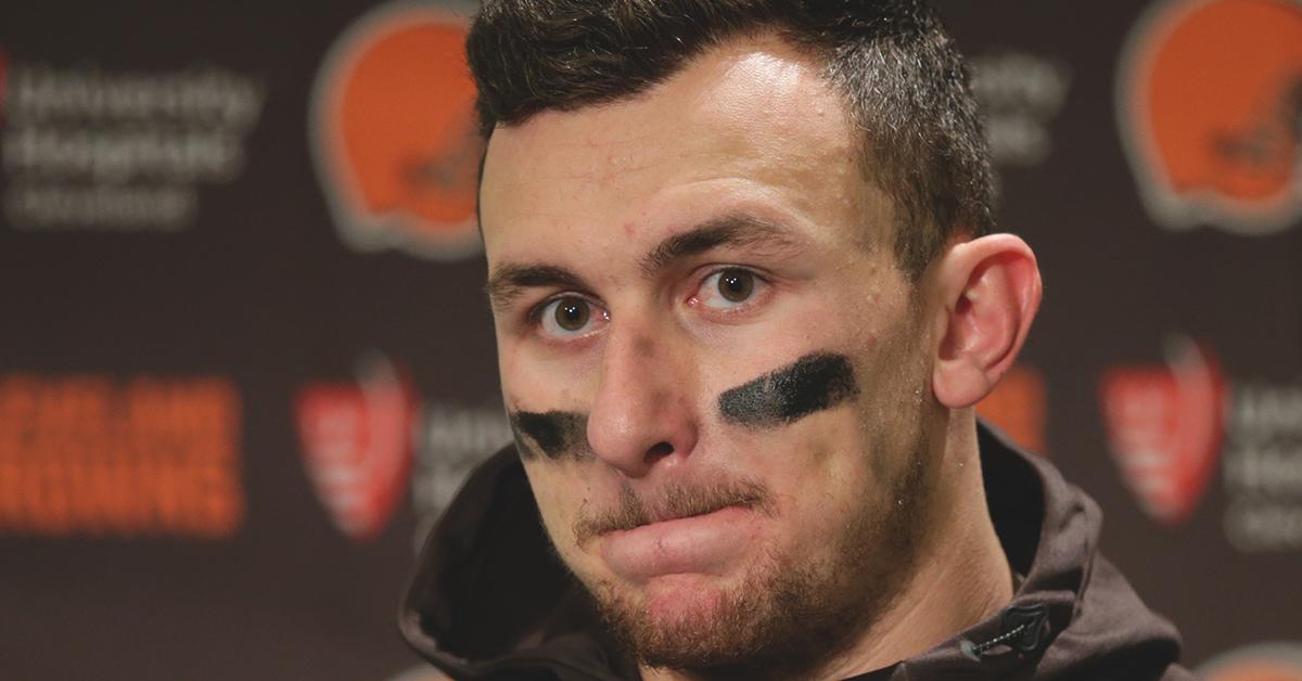 nflnetwork's tweet photo. Johnny Manziel &amp; Sean Payton met during Super Bowl week &amp; discussed a potential return to football, via @RapSheet: https://t.co/fMThy1JOw6 https://t.co/QfP3NqIgxs