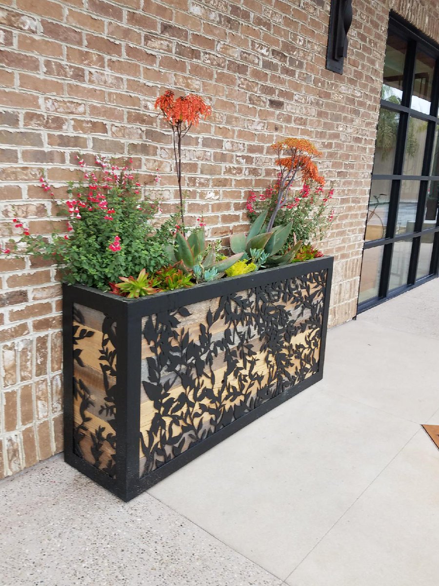 haskellcollect's tweet photo. What can we make for you? #CustomDesign #GardenIdeas #CostaMesaHaskell #OutdoorDecor #Interiors #MetalFabrication #OCRetail #Sustainable https://t.co/4OjKUbH7Lz