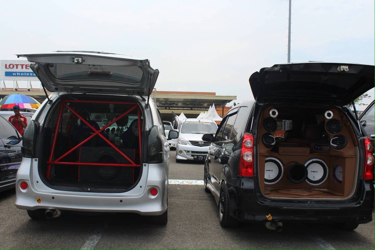 Racing &amp; elegant