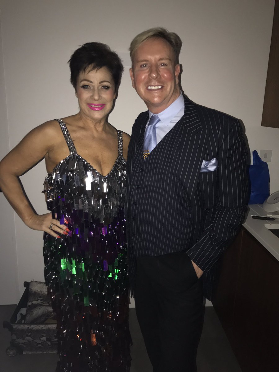 asksteve2c's tweet photo. beautiful night @DIVAmagazine #Diva25 @CafedeParisLDN fills you with #pride @LindaRiley8 @heatherpeace @RealDeniseWelch @RobJHarkavy ๐ https://t.co/fvWxSrMQTd