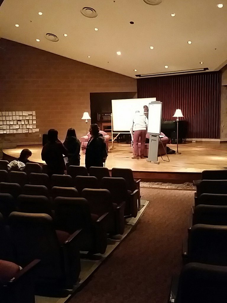 dawnroutledge's tweet photo. Set up for "His Story Her Story" with @dougthespeaker @IWUWildcats #pursuit #relationships https://t.co/Occ3VqTp4z
