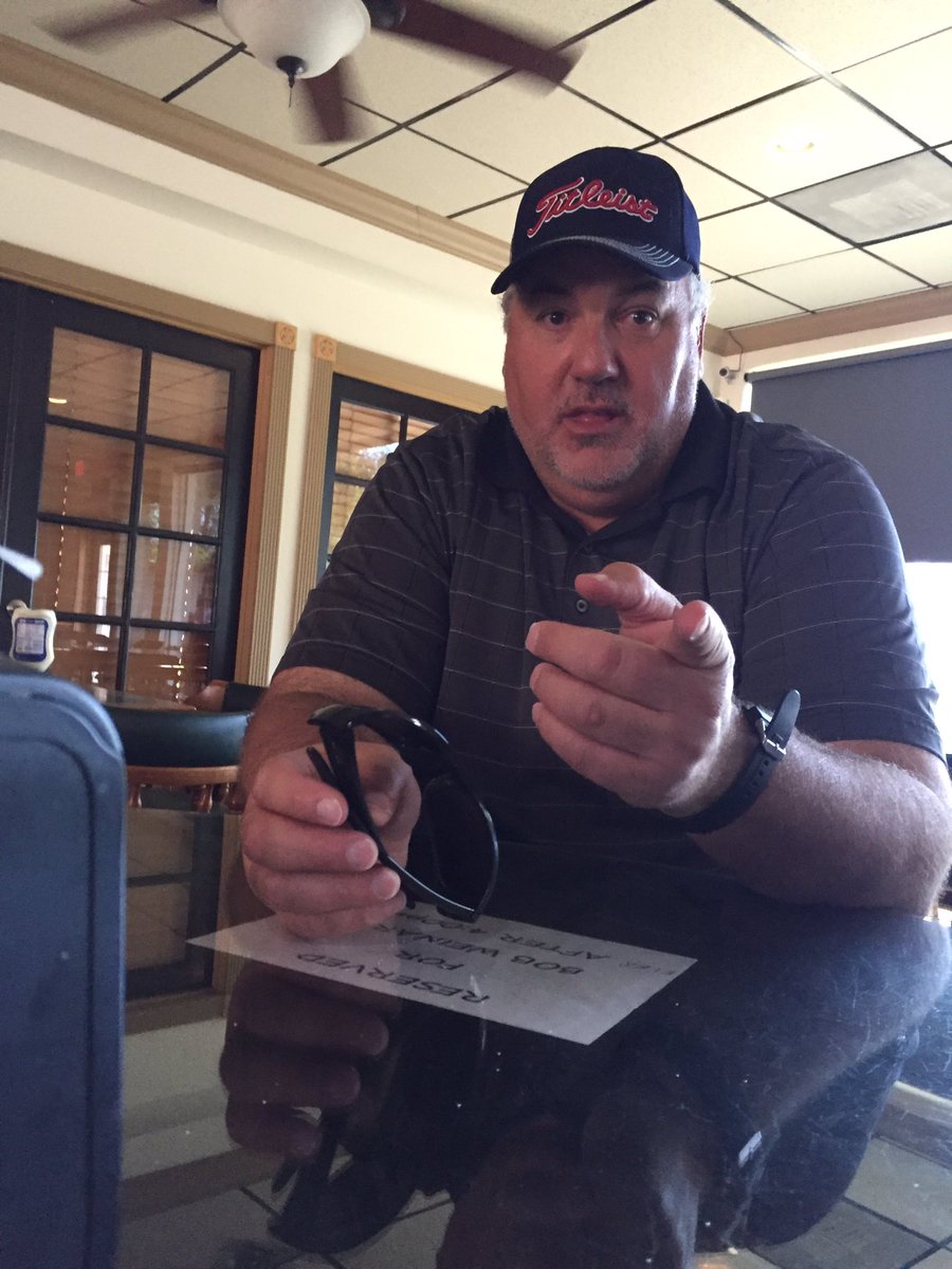 ola_golf's tweet photo. What it looks like from our prospective when we take an L #coachkieth #ohno #weintrouble https://t.co/bF64wsX7lU