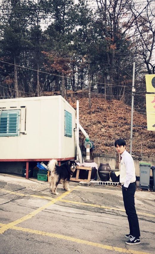 exo_planet9's tweet photo. [TRANS] 170323 EXO-L Website Update - [From. KAI]: "Shikyung-ie after school" https://t.co/qmlafdfd8l