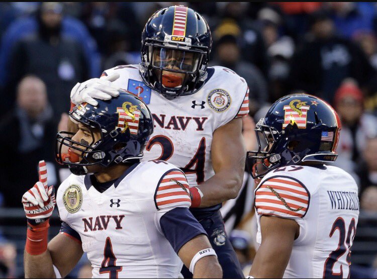 Taequan_moses's tweet photo. Blessed to have received my 1st offer from the United States Naval Academy!! @GreenRB21 @RecruitGeorgia https://t.co/5SqrXuLNxQ