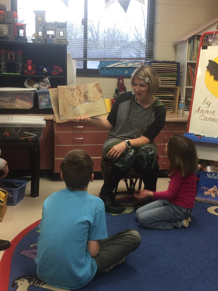 KnightOts's tweet photo. Having a blast enjoying stories at Alamo Reading Night! #AlamoPRIDE @OtsegoSchools https://t.co/JHI6SEF2qE
