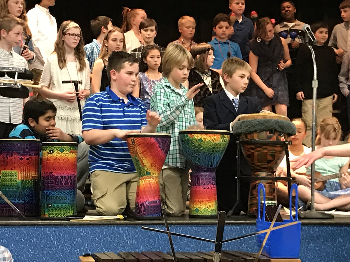 5th graders did an amazing job at their last elementary music concerts! 🎤Thank you <a href="/DolsenMusic/">Dolsen Music</a>! #dolsenthinkers