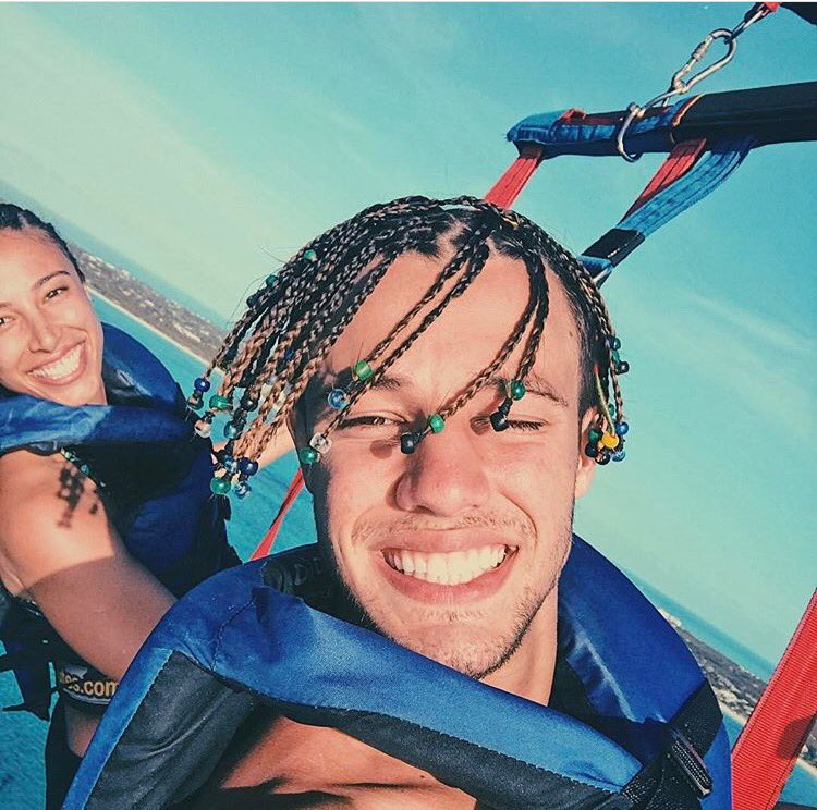 dolanxoxox's tweet photo. cam: can i copy your homework? 
yachty: sure bro just change it up a bit so it isnt obvious you copied https://t.co/DZmRtLZWi6
