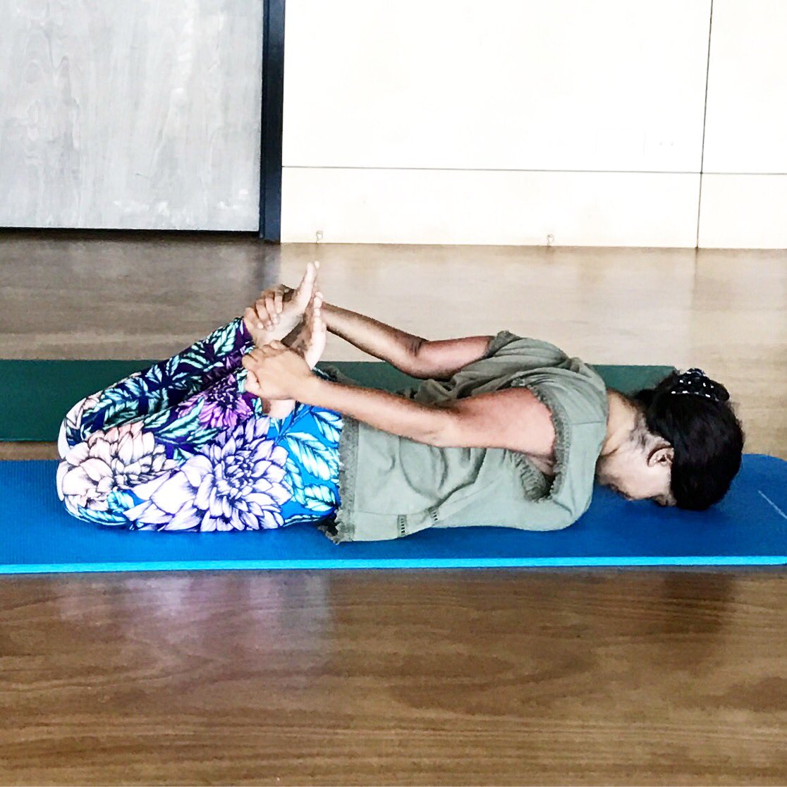 MiaFerreira's tweet photo. How we get in and out of a #yoga pose is just as important as the final pose itself - we prepare the body &amp; mind to work safely &amp; mindfully! https://t.co/hJKKX0gEYN