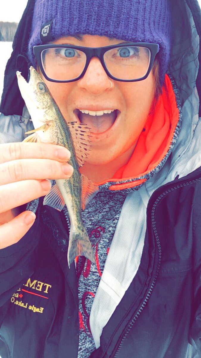 JennaAshley3's tweet photo. Look at this massive walleye i caught today... #catchoftheday #microfish https://t.co/3wcmezXhWL