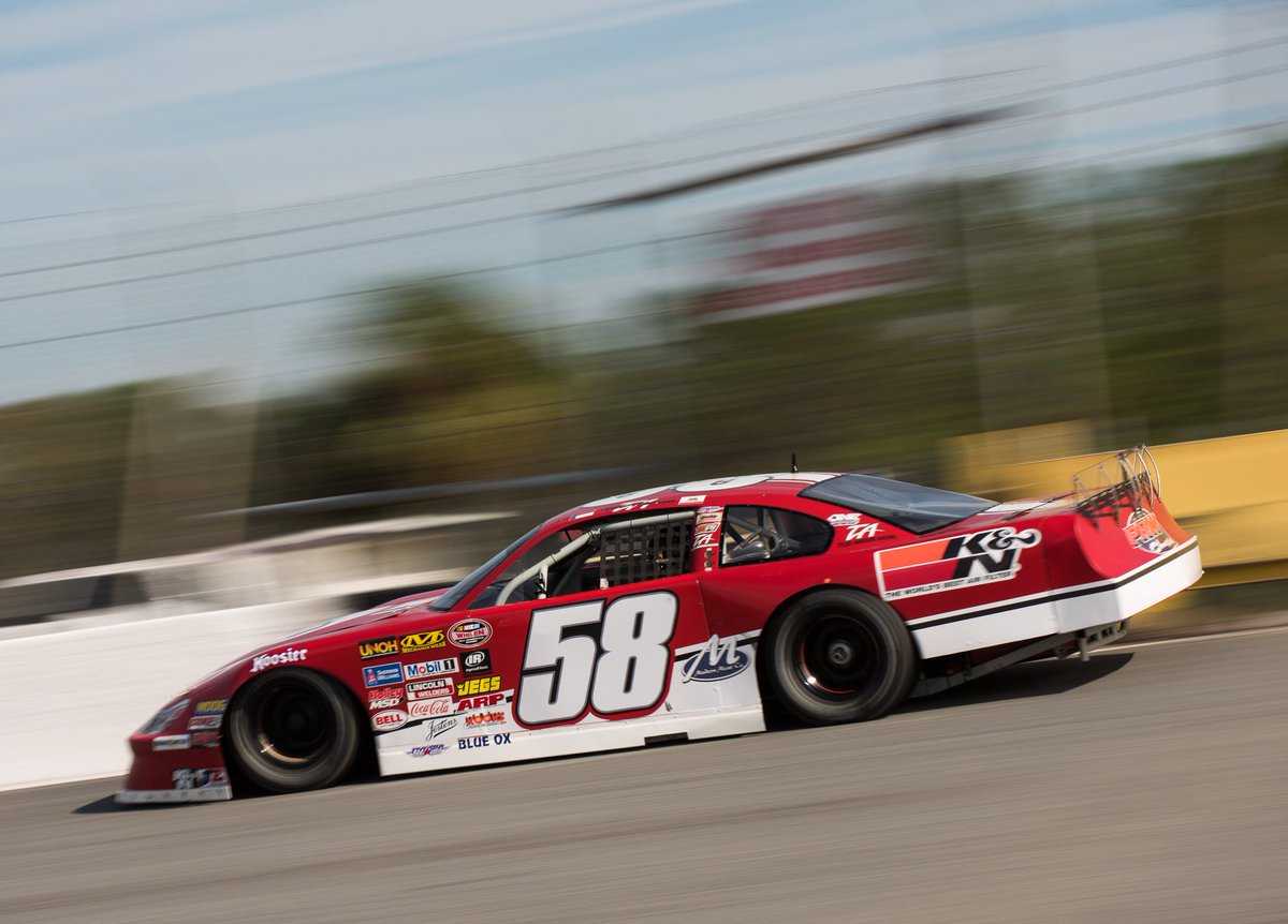 On The Earth tweet media