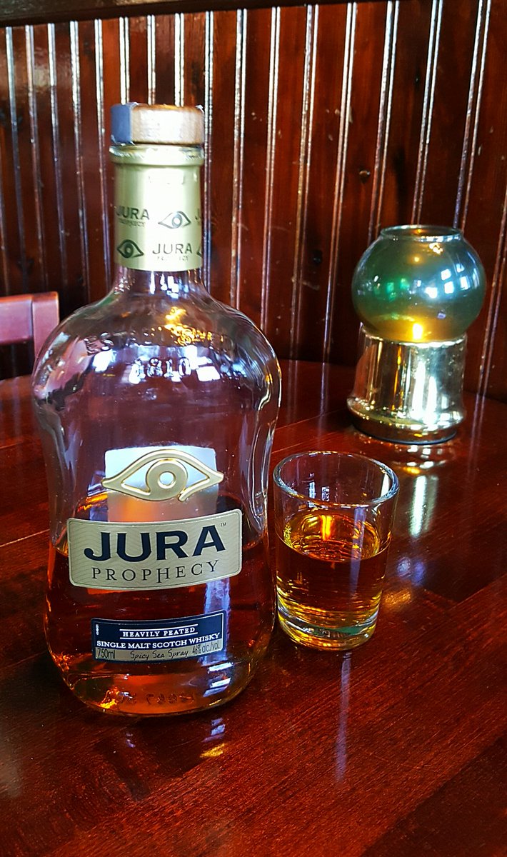 stilltrippers's tweet photo. Jura Prophecy, Day 82 of 365 Drams 2017, 22/21/21/21 - 85 Total #365drams2017 #saratogawhiskeyclub @jurawhisky #whisky #jura #sınglemalt https://t.co/TkEmFzKhm9