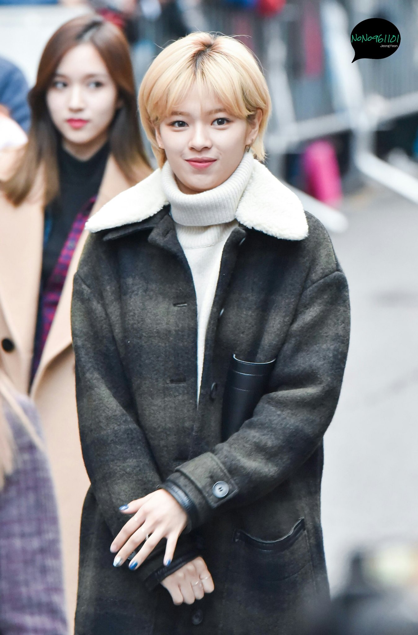 C7pYkiaVwAAOKtr.jpg:large