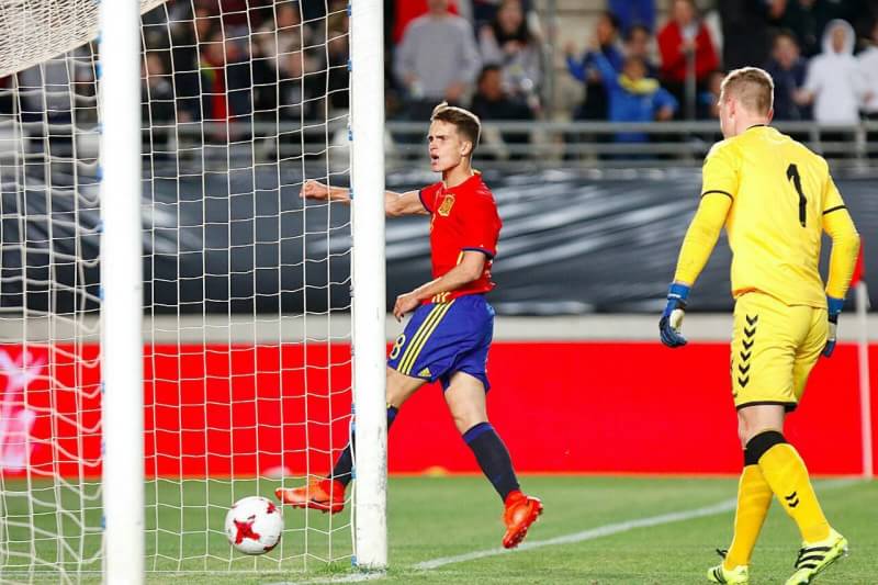INDOBARCA_BGR's tweet photo. ๐ท : Selebrasi Gol Denis Suarez saat membobol gawang Kiper Denmark U-21, D.Suarez melengkapi 3 Gol timnas Spanyol U-21 #IBCBGR https://t.co/WGrHK4yAHI