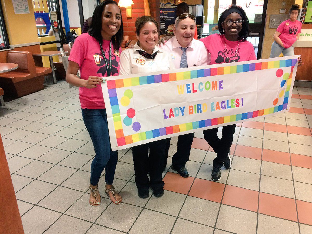 AshSmith_3's tweet photo. We love @McD_NorthTexas @netzeroJMS @webstatistics78 @girlsJMS #JMSgirls #girlpower https://t.co/tPvAN0FsAz