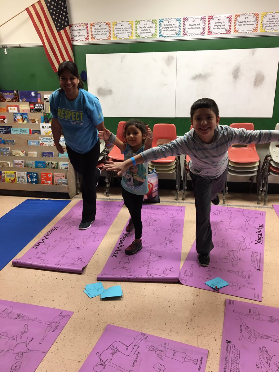 MusicMote's tweet photo. Thanks @motephysed for such a fabulous Family Fitness Night! We had tons of fun in the yoga room! @MoteElementary https://t.co/XILVyihcnT