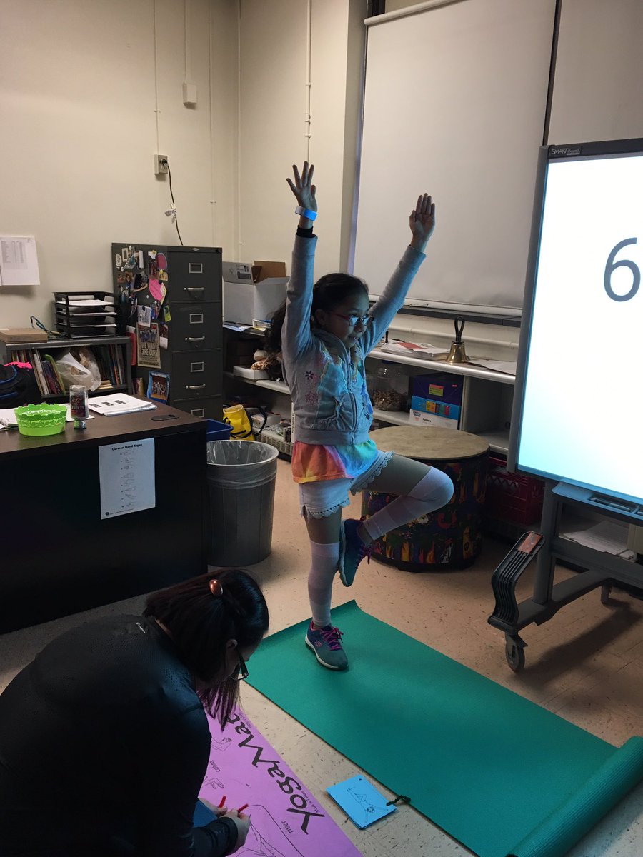 MusicMote's tweet photo. Thanks @motephysed for such a fabulous Family Fitness Night! We had tons of fun in the yoga room! @MoteElementary https://t.co/XILVyihcnT