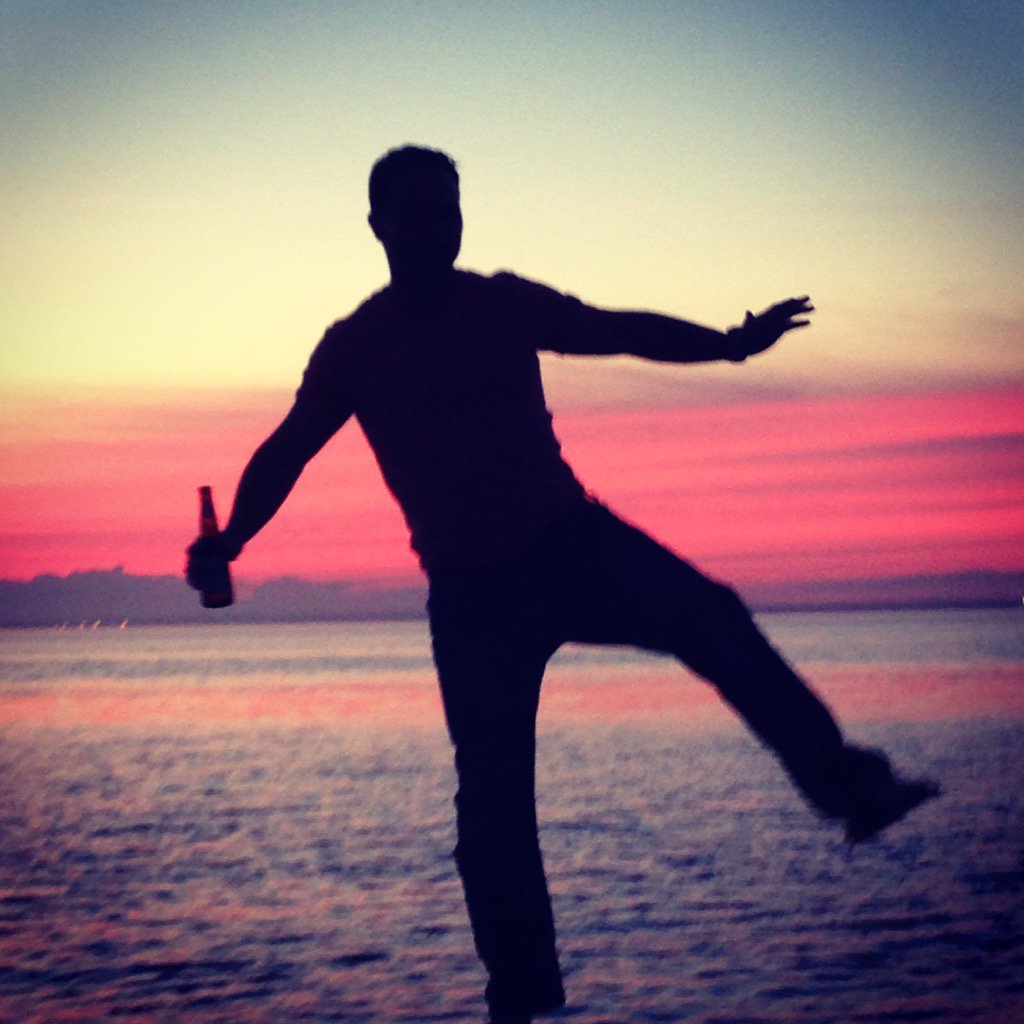 yurmush76's tweet photo. #sicksunset https://t.co/HT8Tn6LBdz