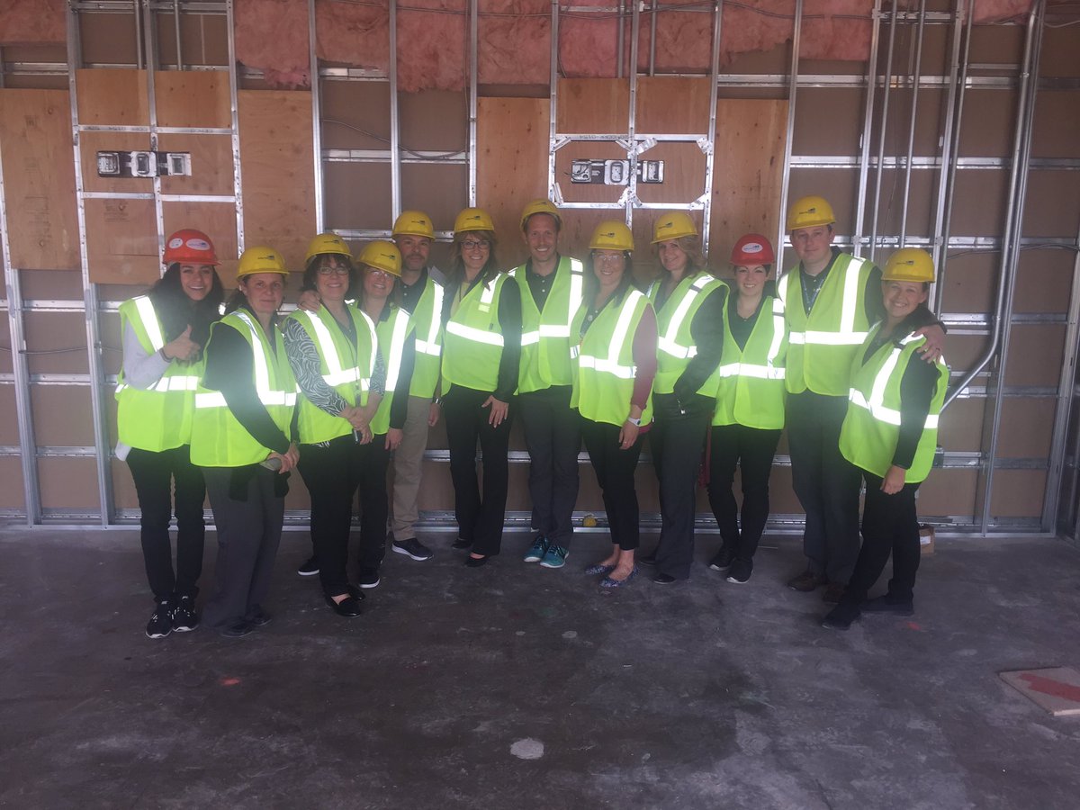 ssepi1_pollak's tweet photo. Instructors visit our new inflight CQ room at the DEN Flight Training Center!  Should be ready soon!! https://t.co/gy5zg0tbgg