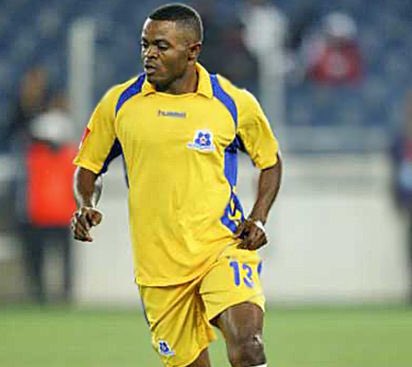 Happy birthday (39) to coaching staff member and former defender Serge Dikilu Bageta. [28 caps, from 1999-2007] 