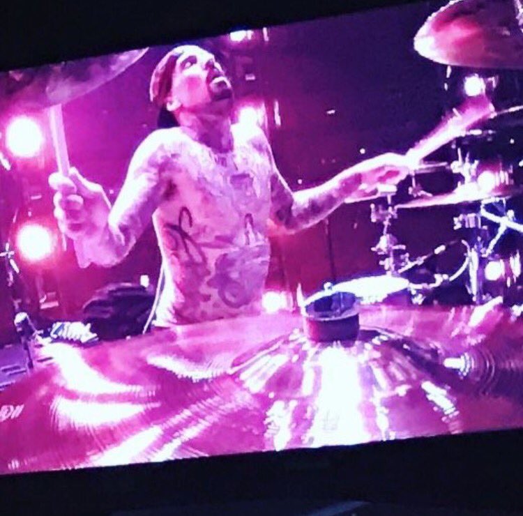 Blink 182 at Rodeo Houston right now! Caught this cool drum shot on stage. <a href="/blink182/">blink-182</a> #blink182 #rodeohouston <a href="/RODEOHOUSTON/">RODEOHOUSTON</a> #jam #drums