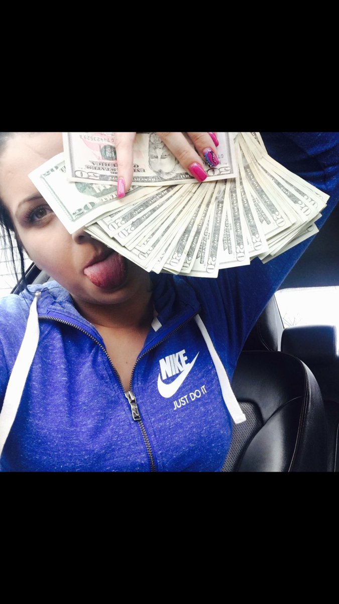 Ms_Prettybitch1's tweet photo. https://t.co/IideQgxjoO
