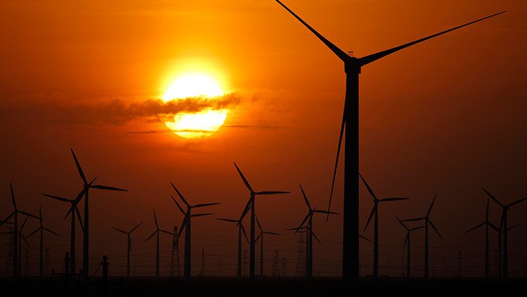 ReposteriaJD3's tweet photo. Hágase la luz... eléctrica: Alemania se dispone a encender el mayor 'sol artificial' del mundo https://t.co/ES5zqlJPNE https://t.co/os49vMoHh5