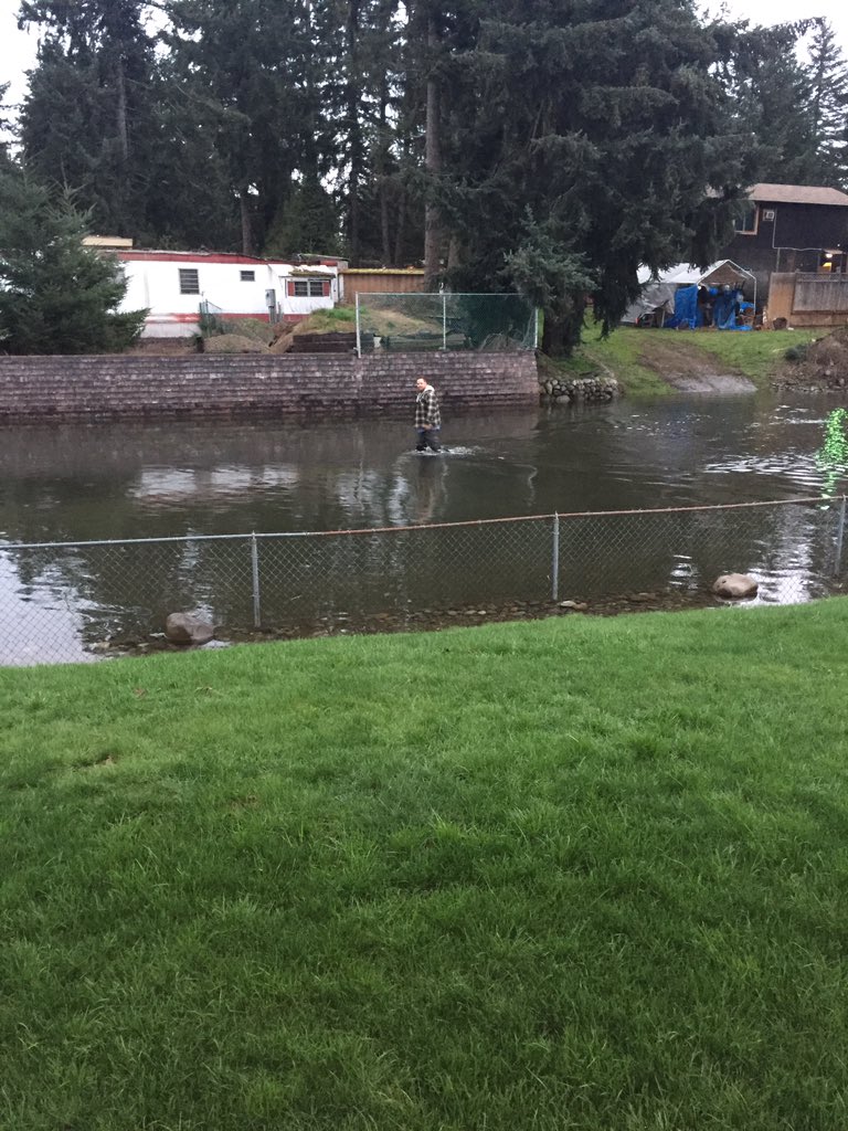 Courtney4aker's tweet photo. @GabeCohenKOMO https://t.co/sC40hlRqVb