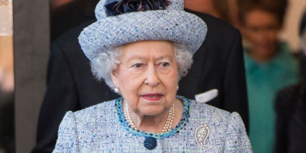 Read the Queen's response to the Westminster Attack: ellemag.co/gnxdC9k?