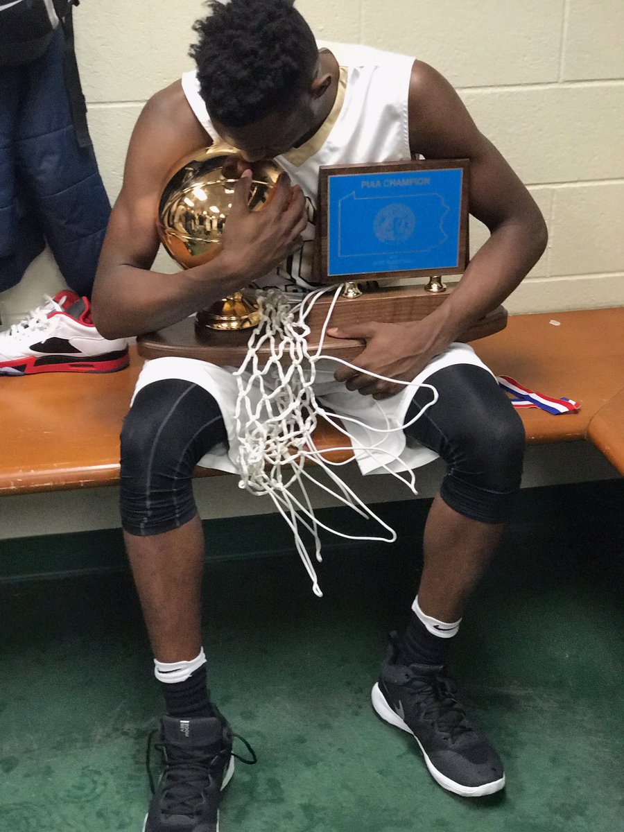 d_cosby2's tweet image. We did it! #4Peat #BacktoBacktoBacktoBack
