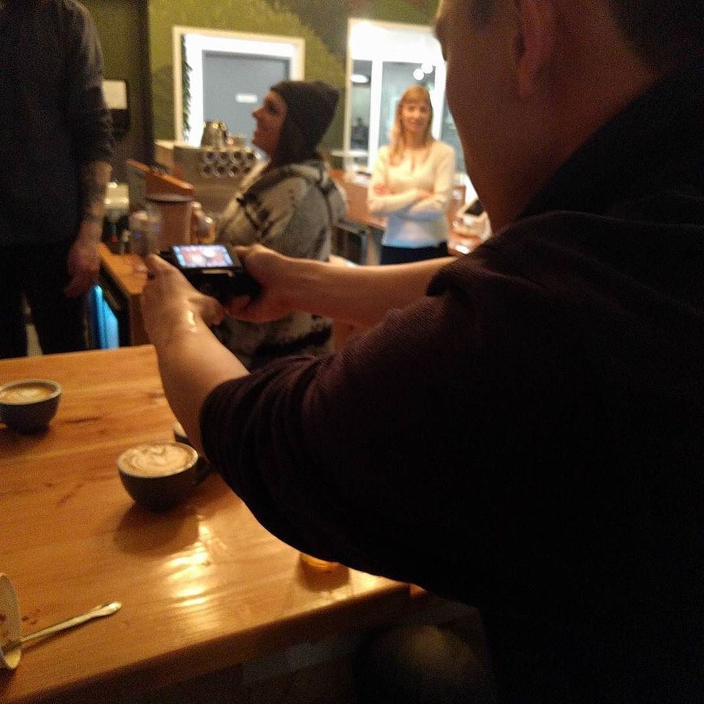 MudRiverLive's tweet photo. #rallyinthevalleyor photos on photos. I love these events. And I love @collin_schneider. #😘 https://t.co/ZrJre8D7GM https://t.co/sYg8FMirju